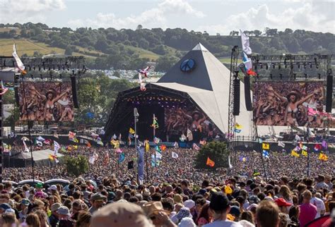 bookies odds glastonbury|Glastonbury 2024 Pyramid Stage Headliner Betting Odds: Olivia .